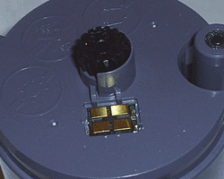 Вид картриджа CLP-300 с контактной площадкой